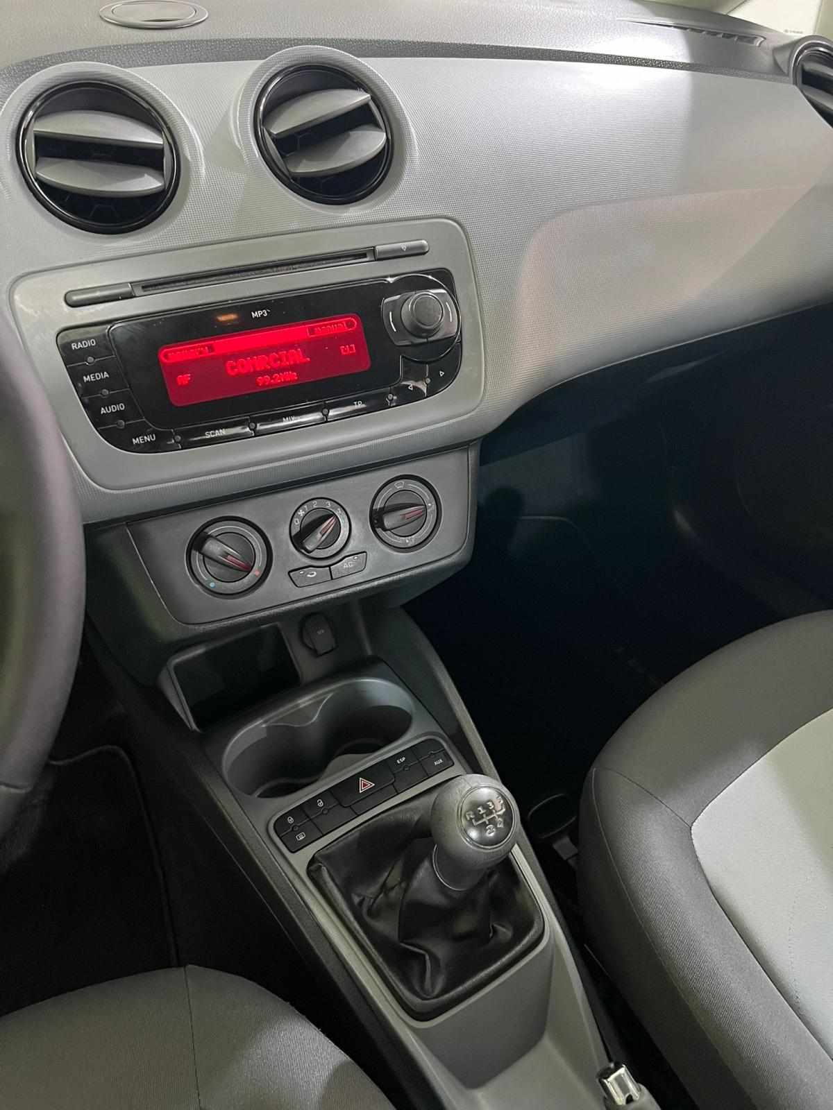 seat-ibiza-1-2-2012-gasolina-1198cc