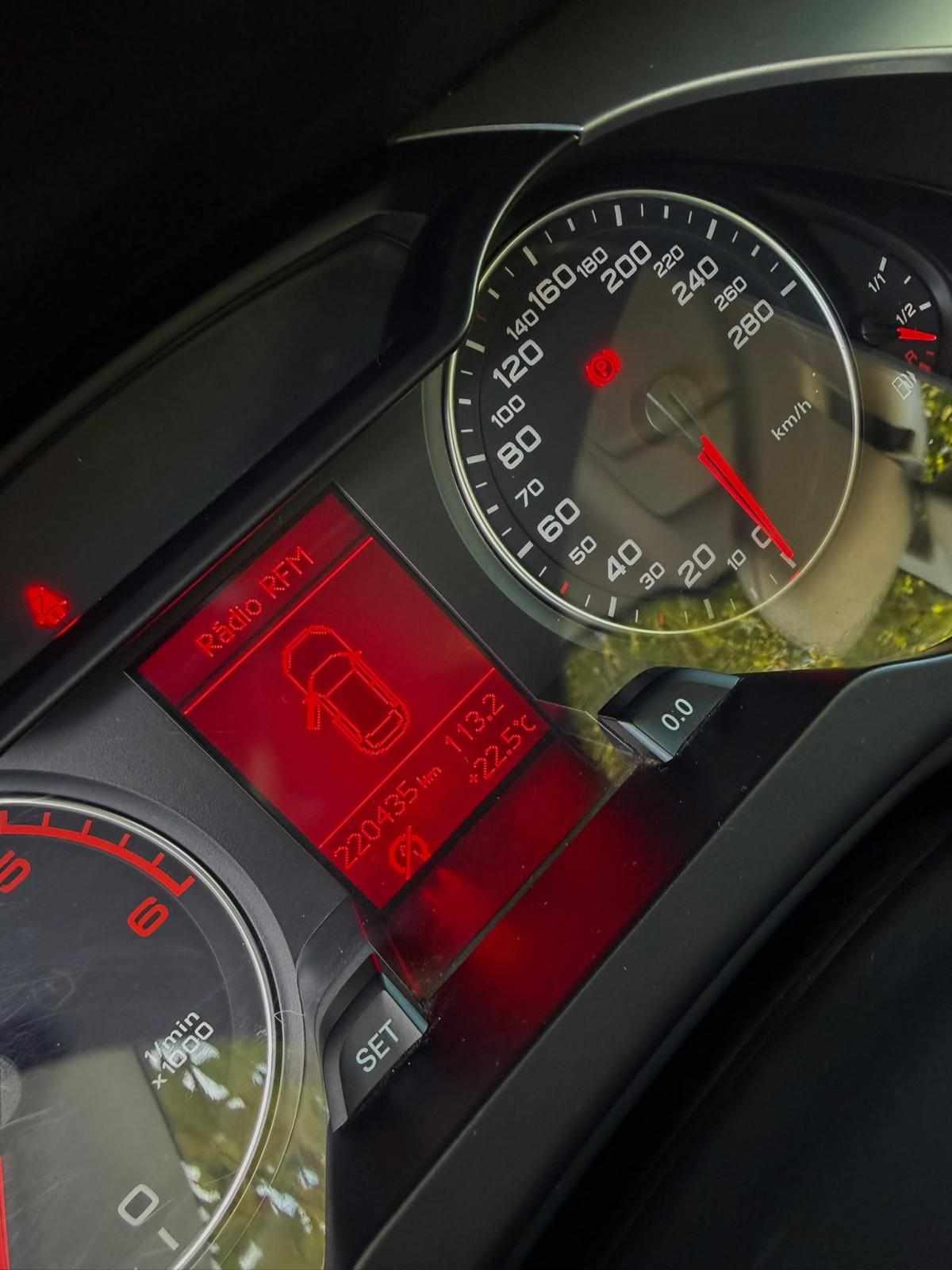 audi-a4-2-0-tdi-dpf-2011-diesel-1968cc