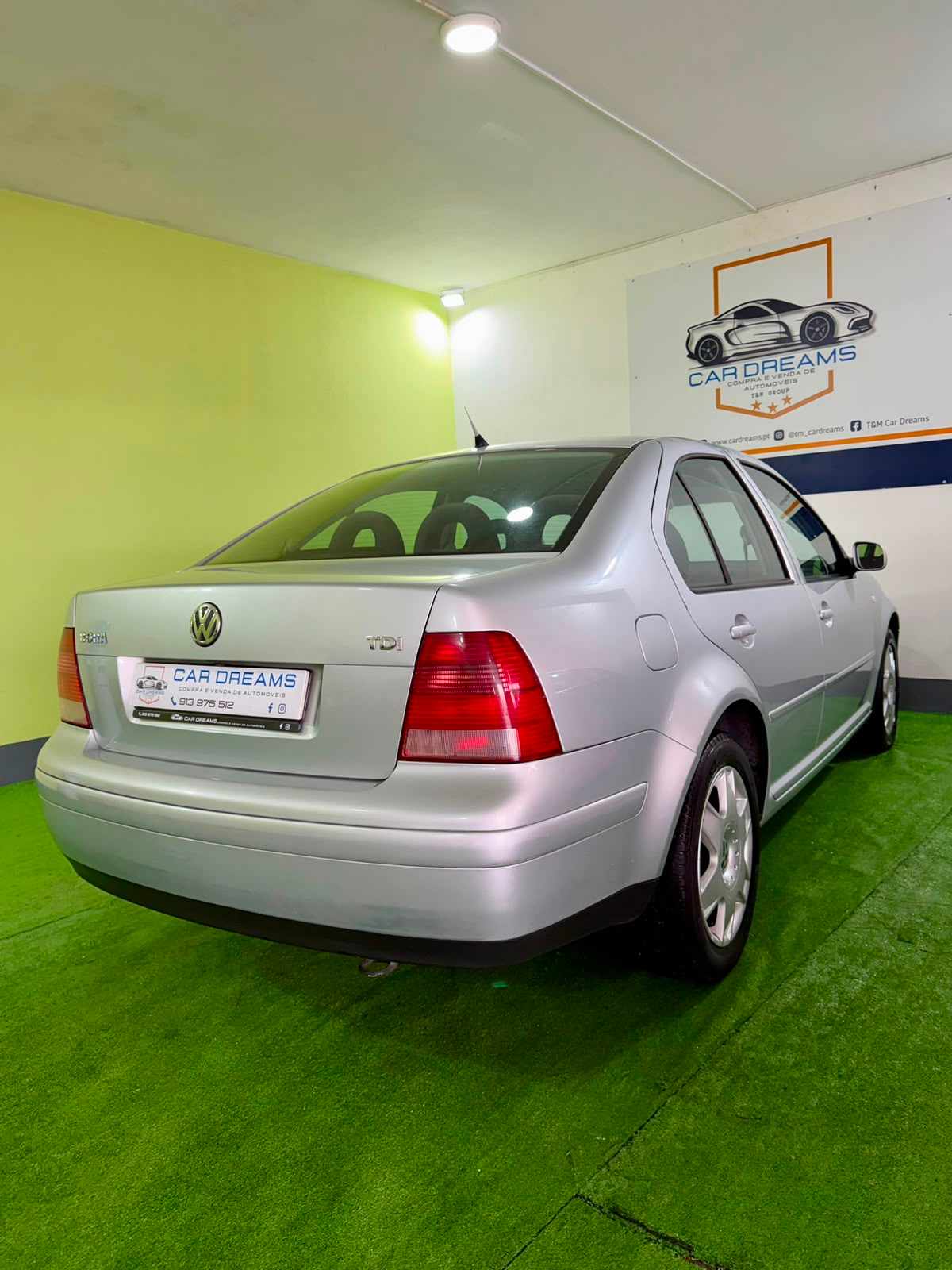 volkswagen-bora-1-9-tdi-2002-diesel-1896cc