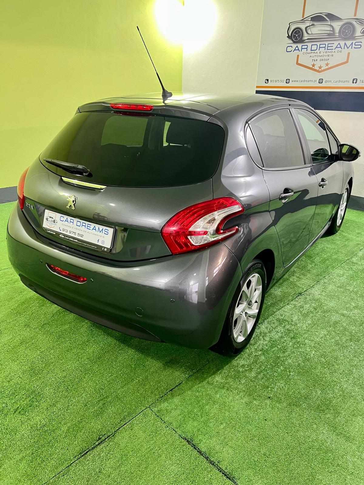 peugeot-208-1-2-vti-2015-gasolina-1199cc