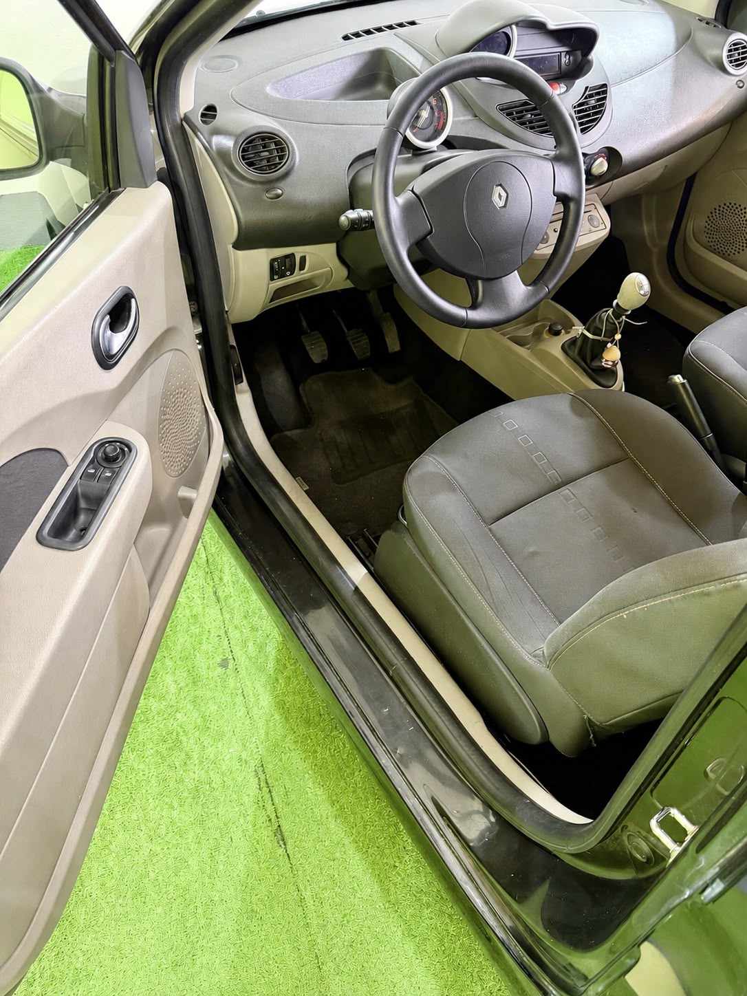 renault-twingo-1-2-2008-gasolina-1149cc
