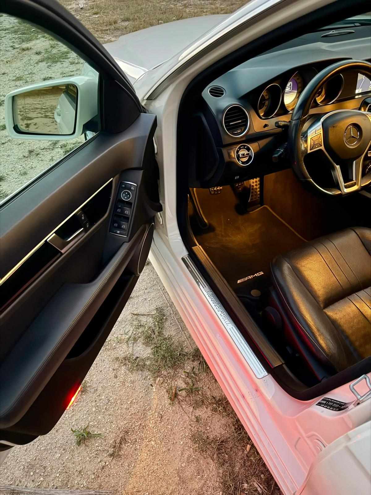 mercedes-benz-classe-c-c-200-cdi-blueefficiency-2011-diesel-2143cc