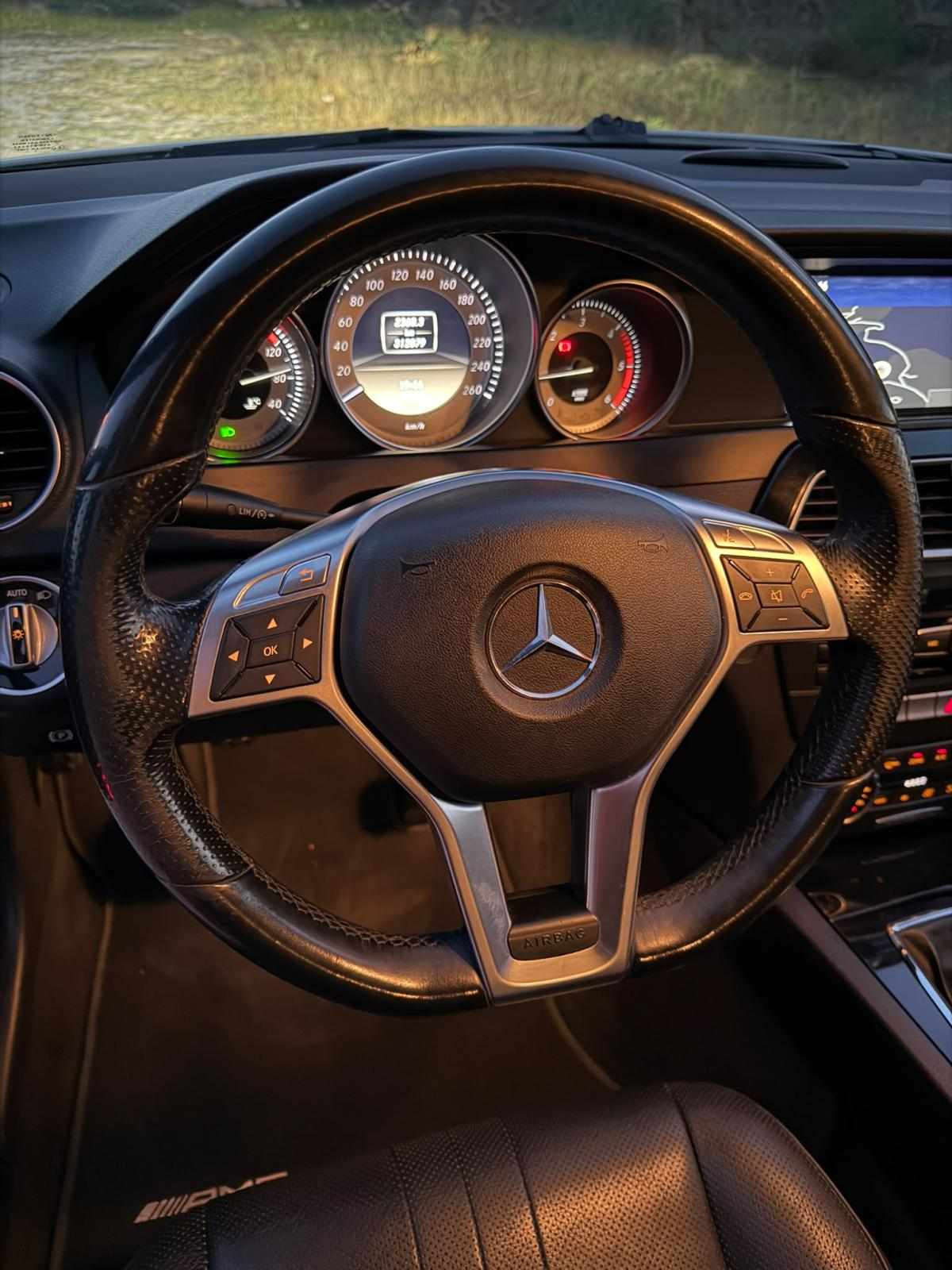 mercedes-benz-classe-c-c-200-cdi-blueefficiency-2011-diesel-2143cc