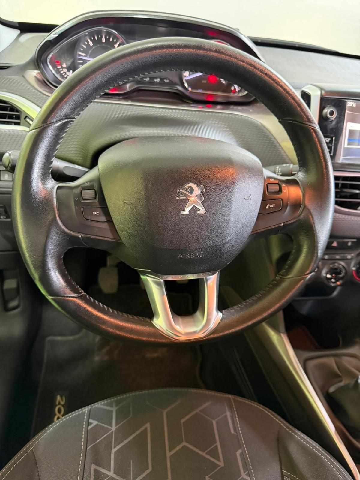 peugeot-2008-1-4-hdi-2014-diesel-1398cc