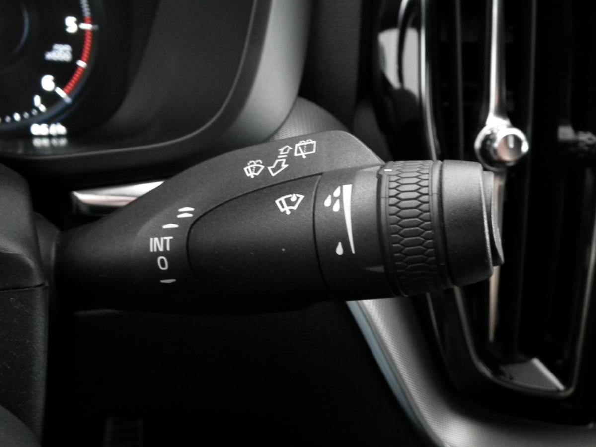 volvo-xc60-2019-diesel-1969cc