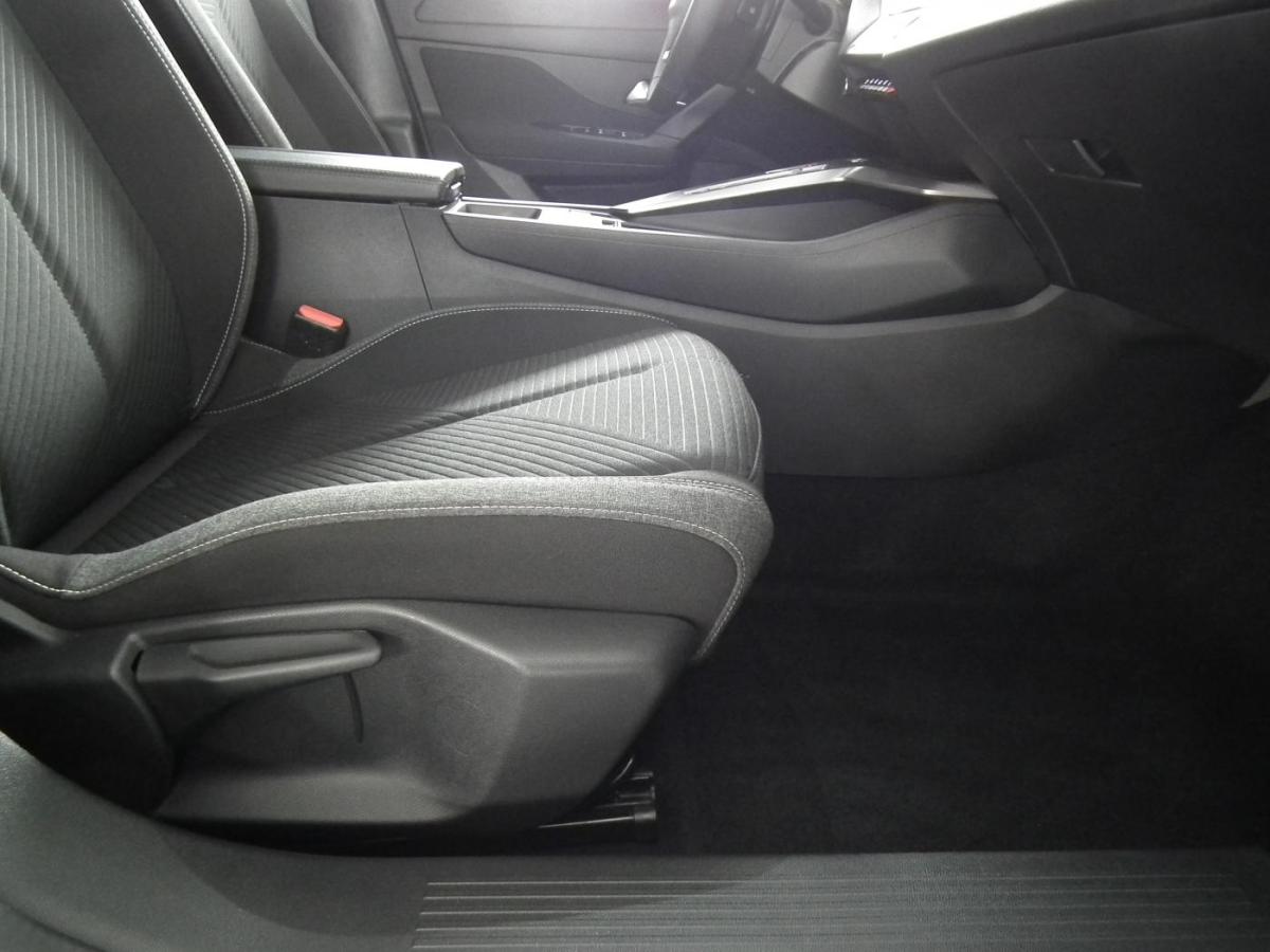 peugeot-308-2024-diesel-1499cc