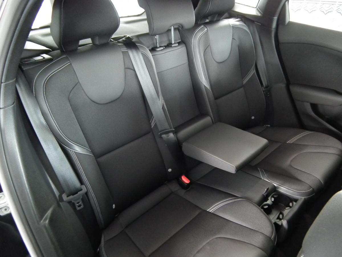 volvo-v40-2019-diesel-1969cc