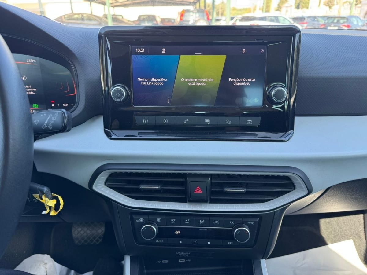 seat-arona-2023-gasolina-1000cc