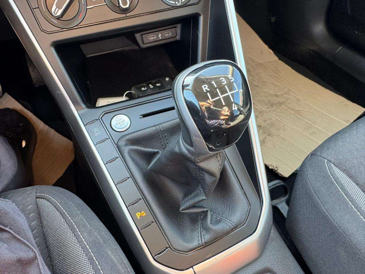 volkswagen-taigo-2024-gasolina-1000cc