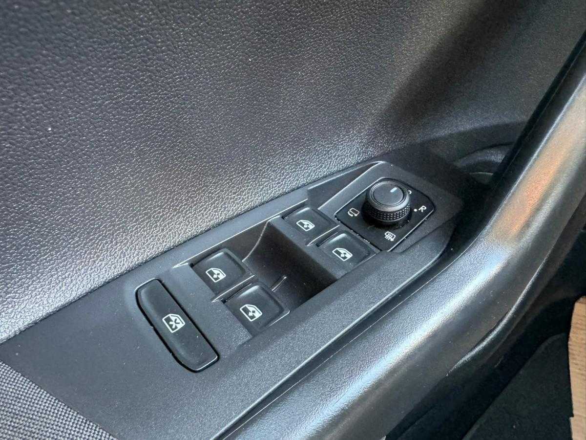 volkswagen-taigo-2024-gasolina-1000cc
