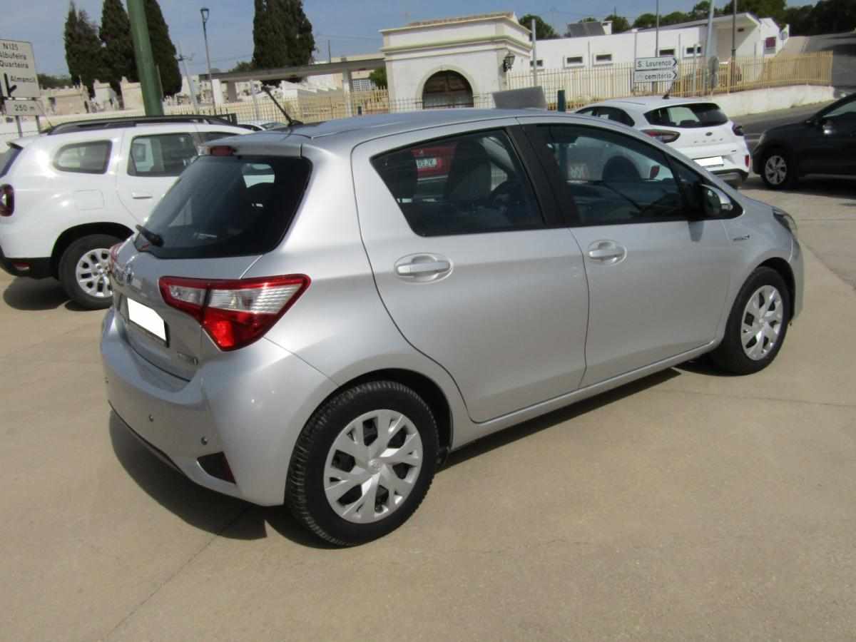 toyota-yaris-hybrid-1-5-vvt-i-2019-gasolina-1497cc