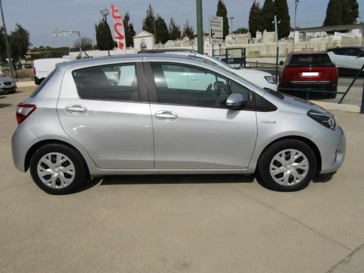 toyota-yaris-hybrid-1-5-vvt-i-2019-gasolina-1497cc