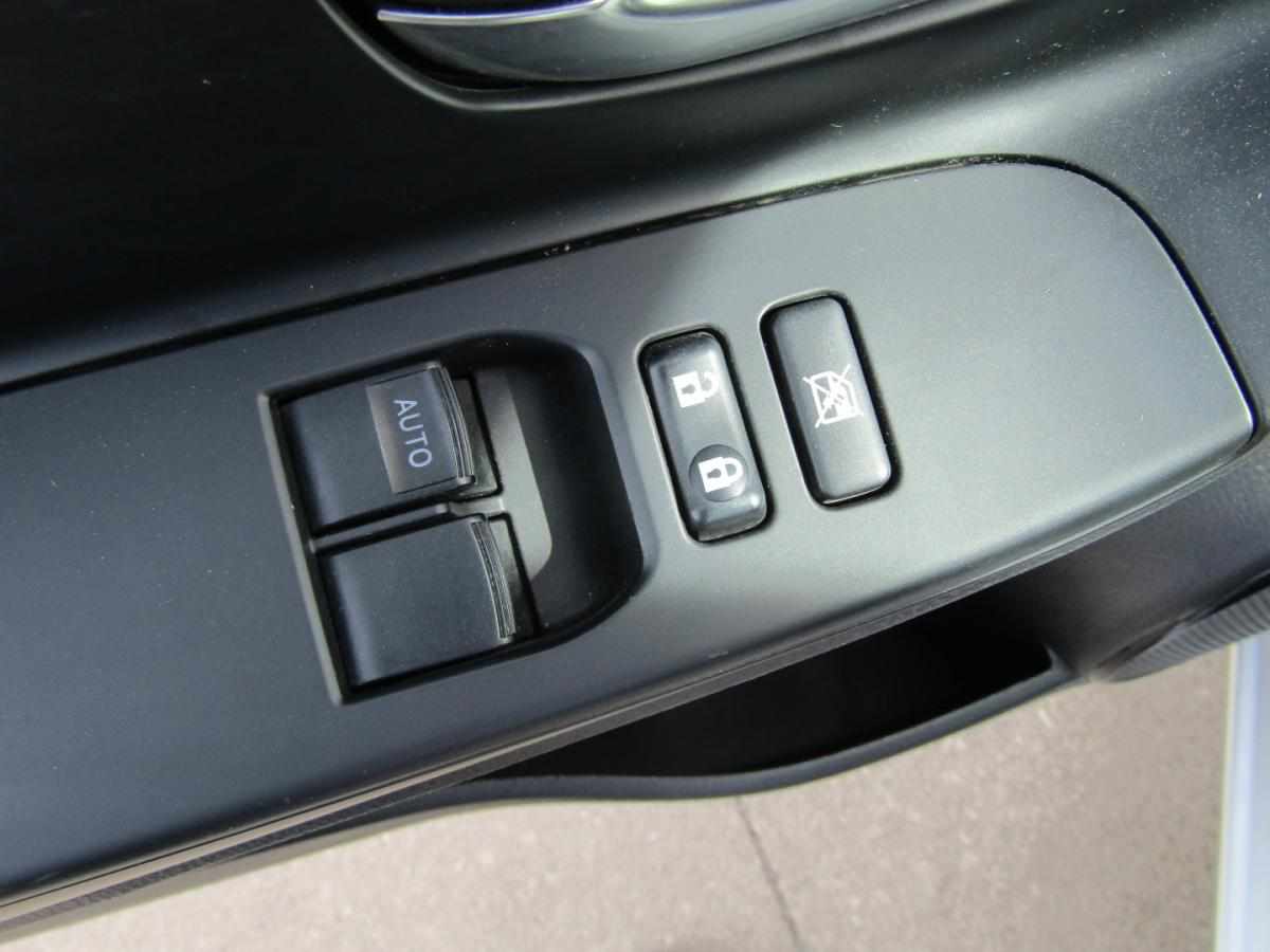 toyota-yaris-hybrid-1-5-vvt-i-2019-gasolina-1497cc