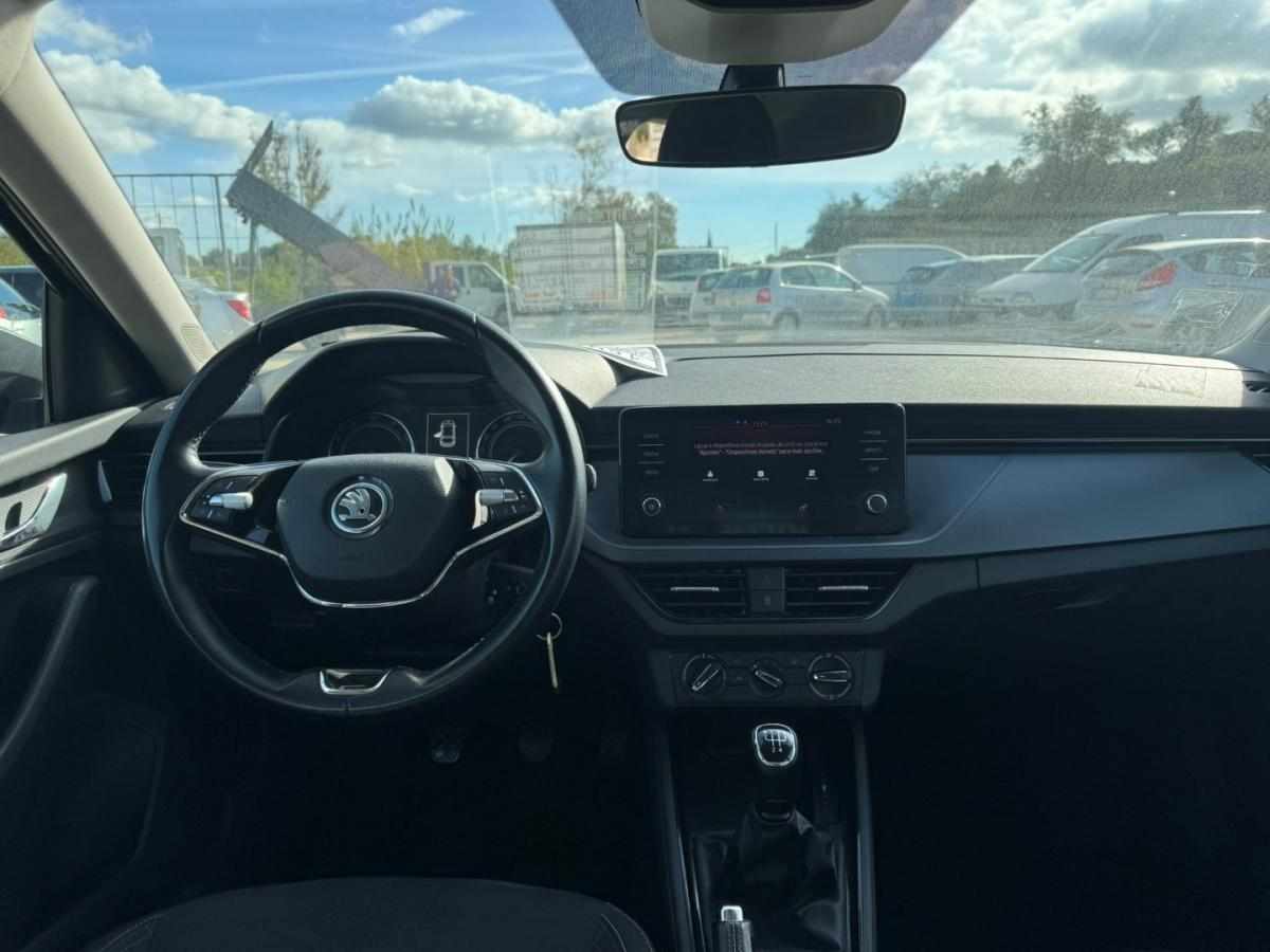skoda-scala-1-0-tsi-2022-gasolina-999cc