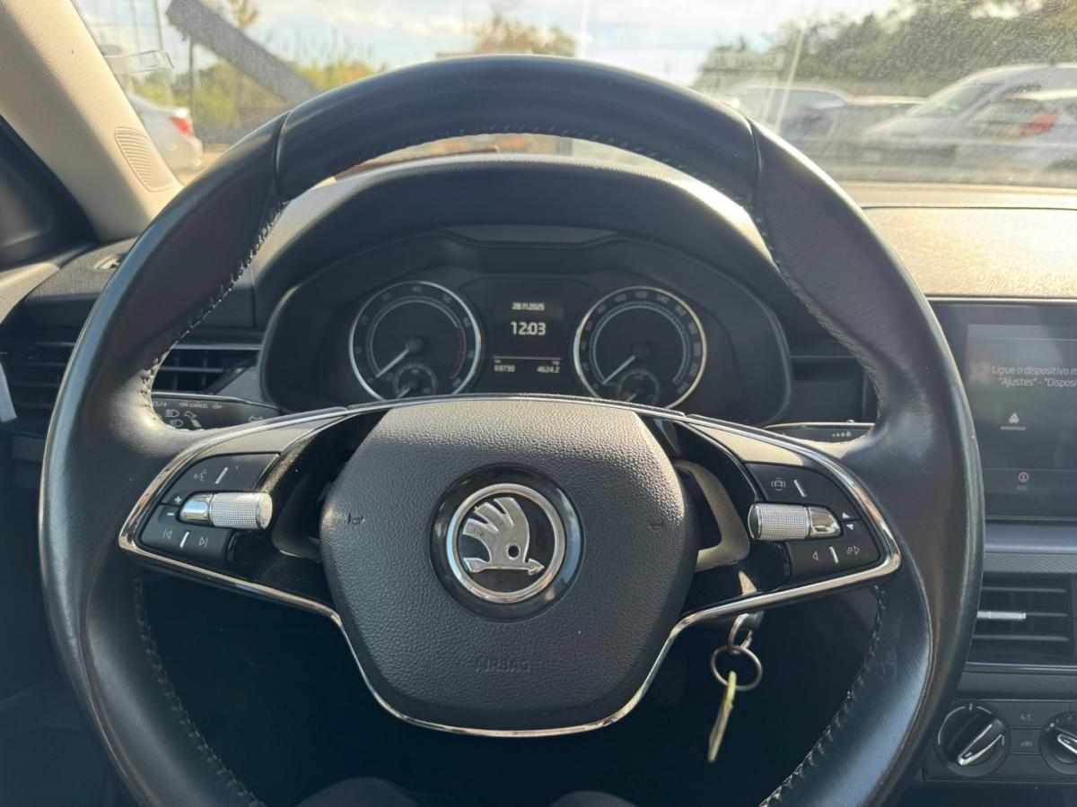 skoda-scala-1-0-tsi-2022-gasolina-999cc