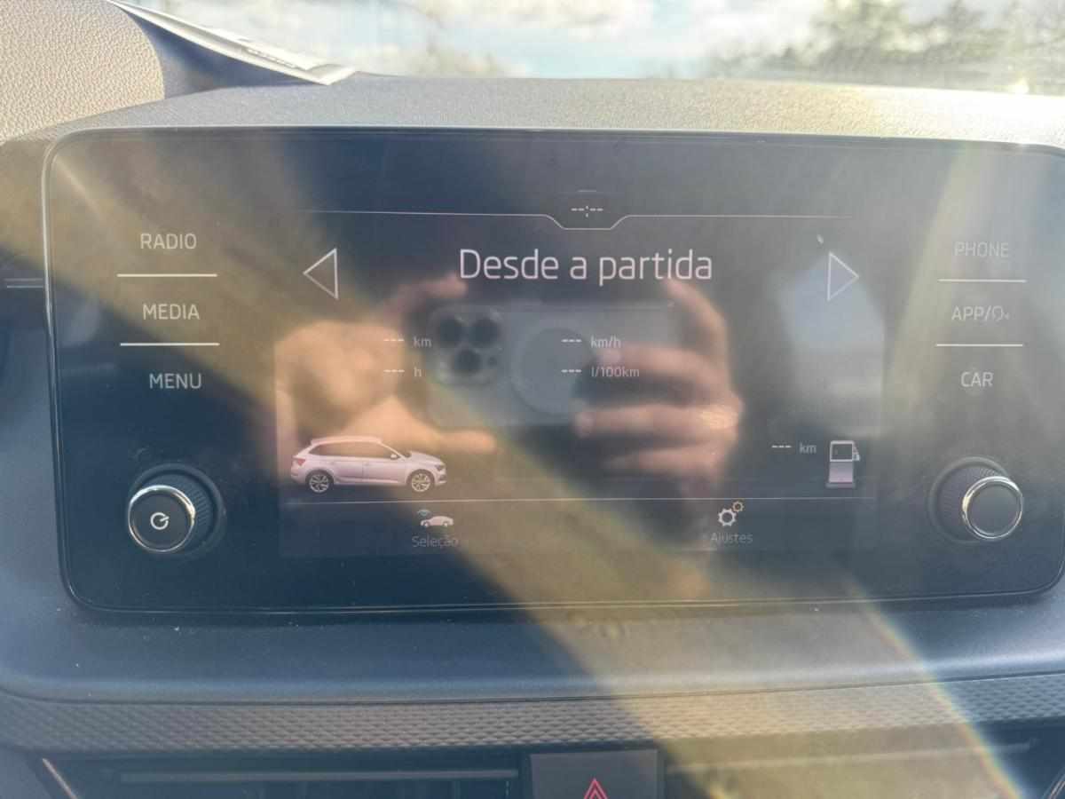 skoda-scala-1-0-tsi-2022-gasolina-999cc