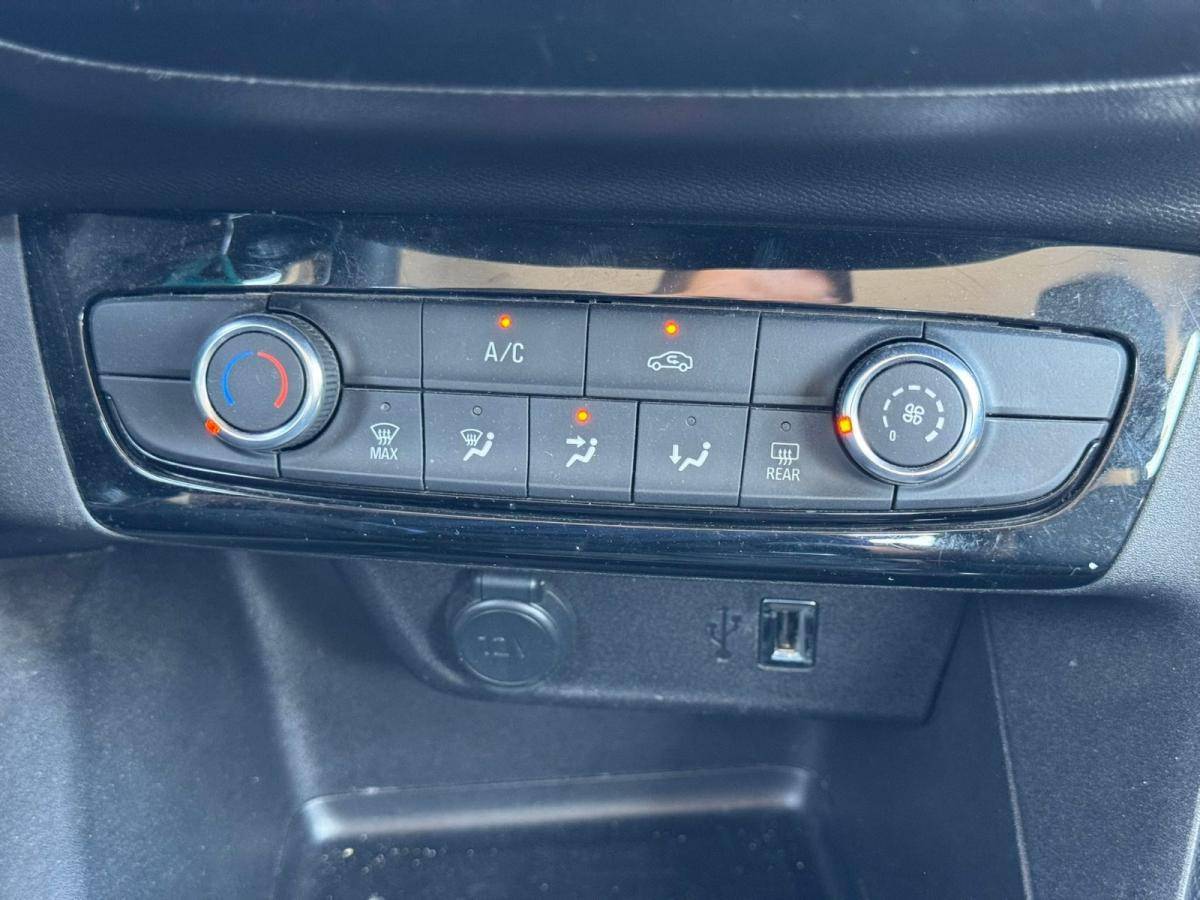 opel-corsa-2023-gasolina-1200cc