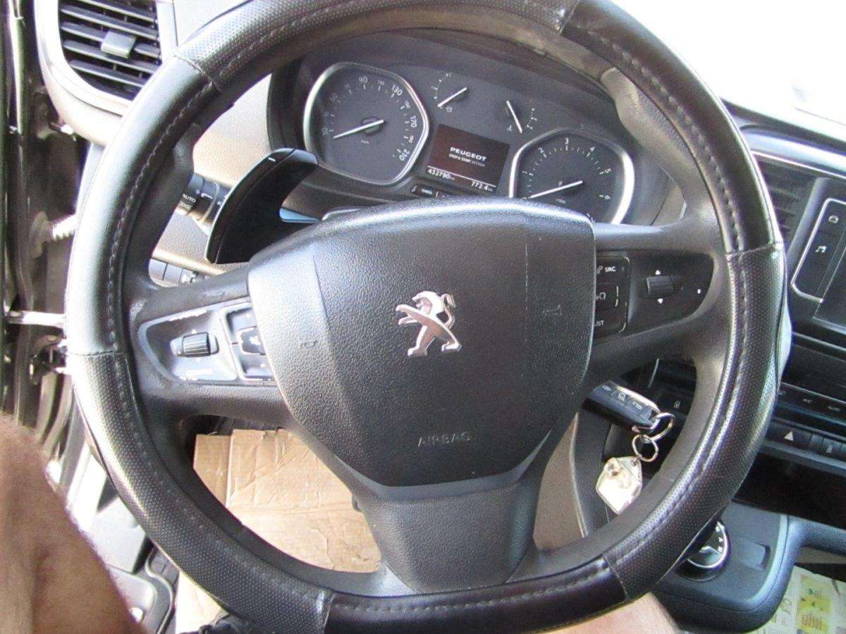 peugeot-expert-2018-diesel-1560cc