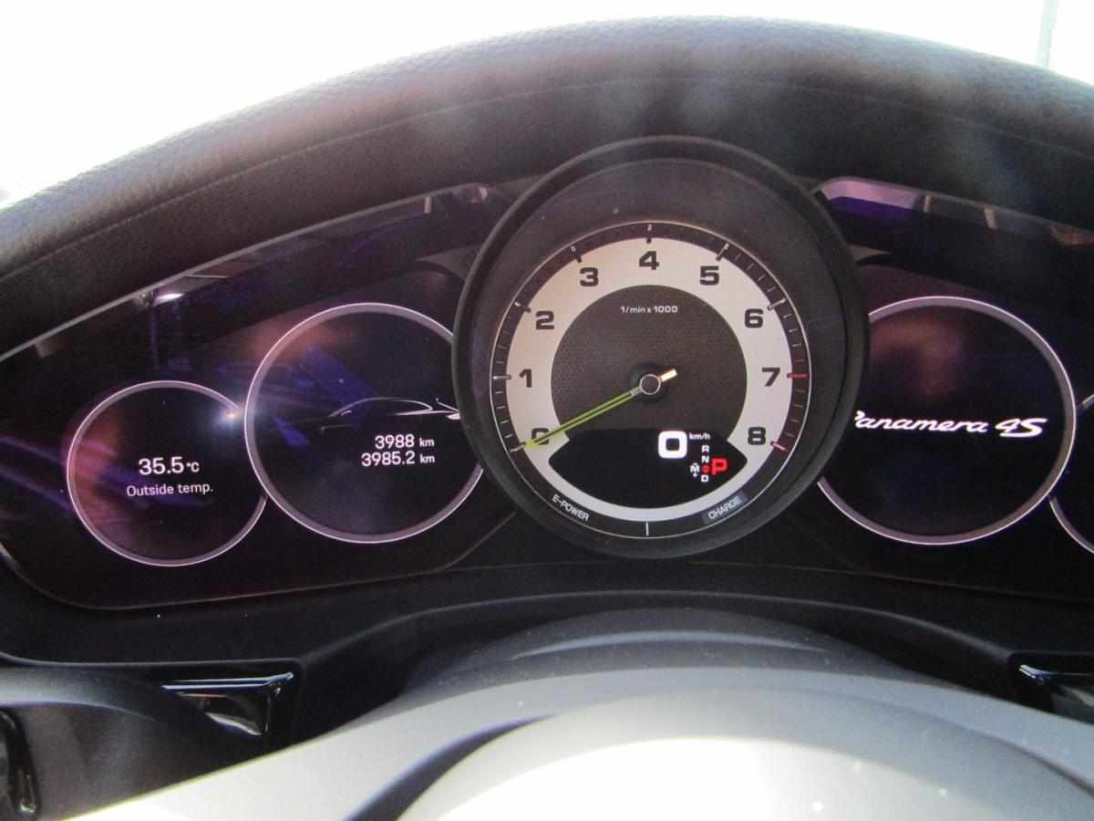 porsche-panamera-4s-e-hybrid-2023-gasolina-2894cc