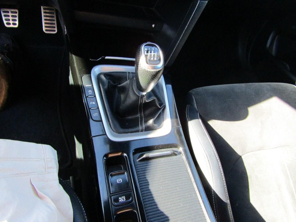 kia-proceed-2022-gasolina-998cc