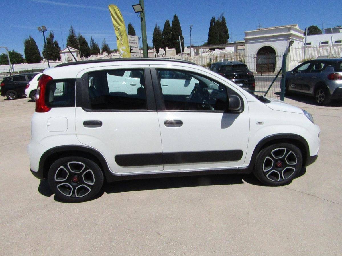fiat-panda-2022-hibrido-999cc