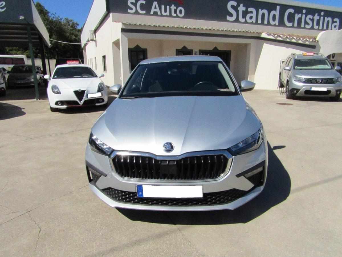 skoda-scala-1-0-tsi-2024-gasolina-999cc