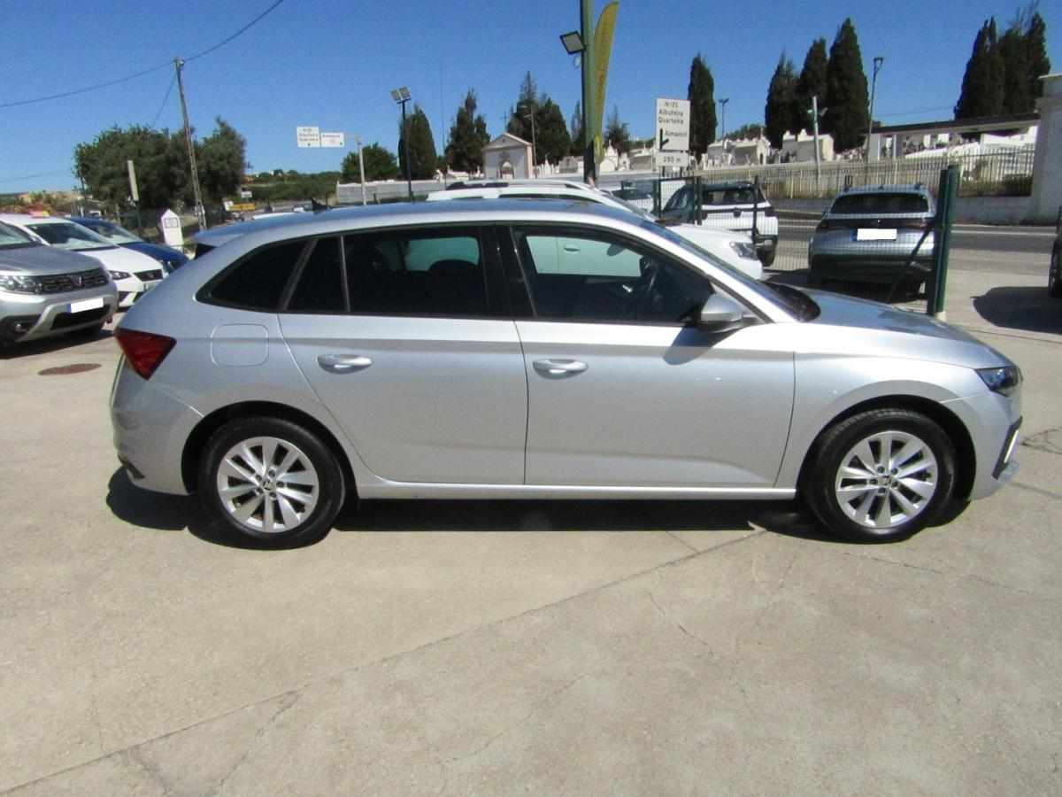 skoda-scala-1-0-tsi-2024-gasolina-999cc
