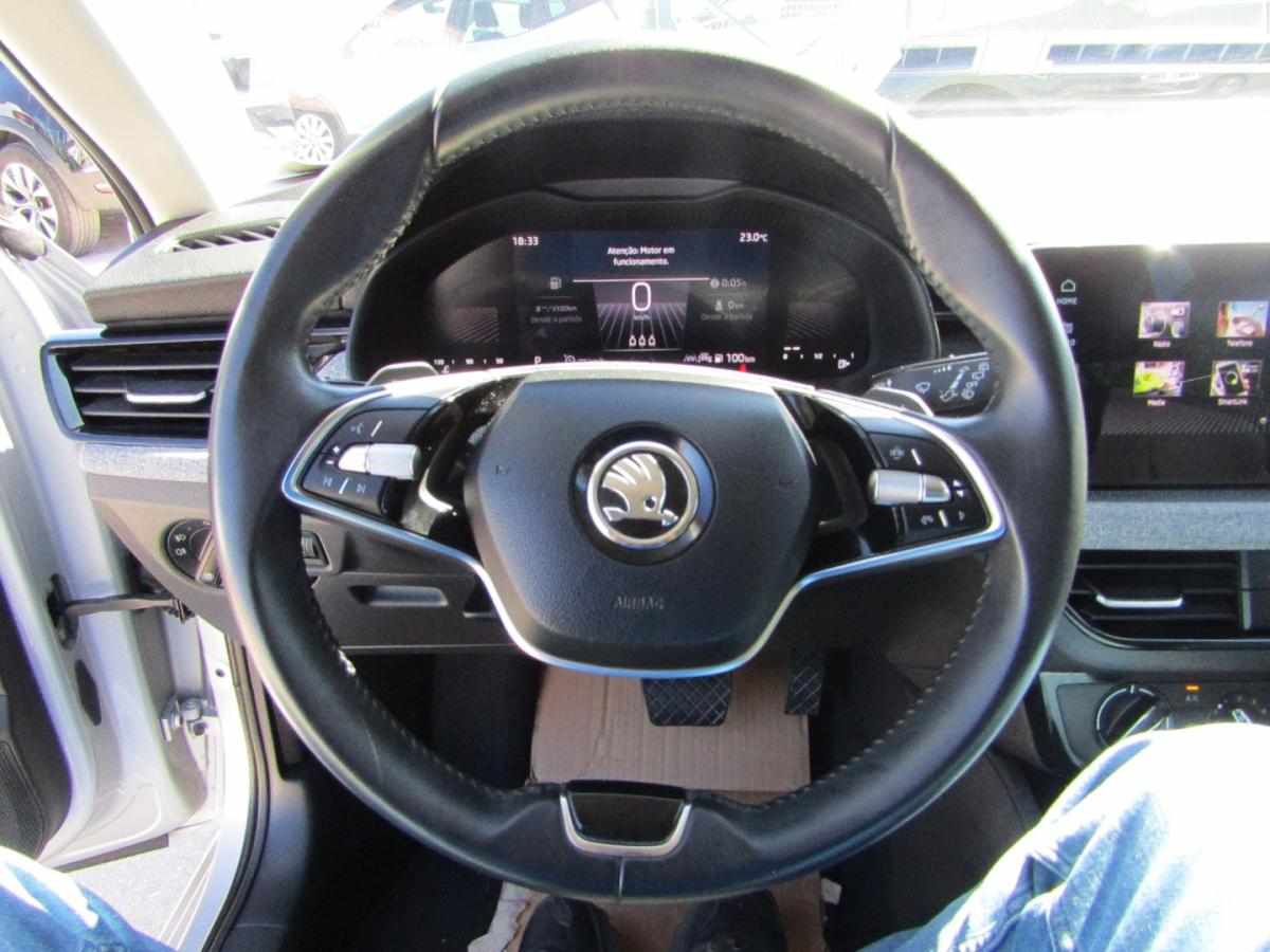 skoda-scala-1-0-tsi-2024-gasolina-999cc