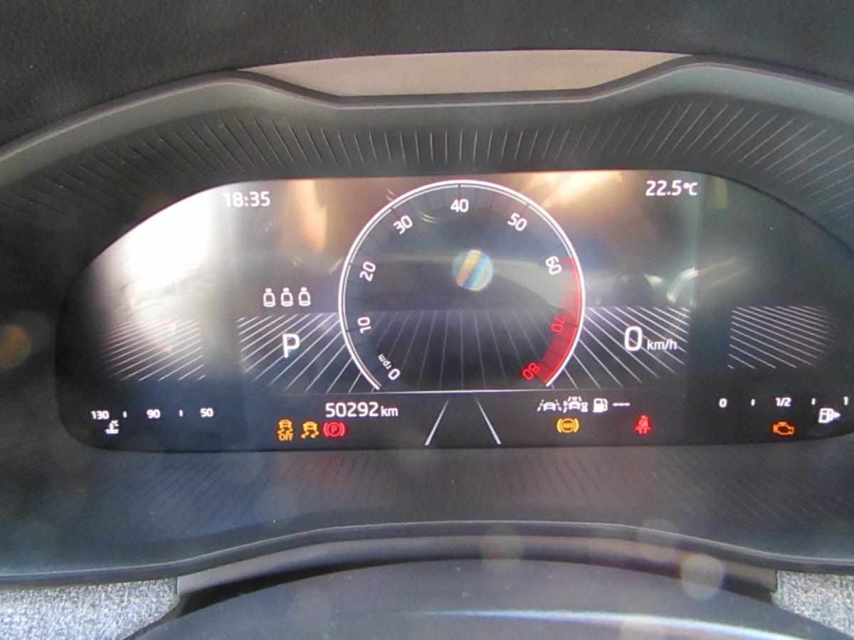 skoda-scala-1-0-tsi-2024-gasolina-999cc