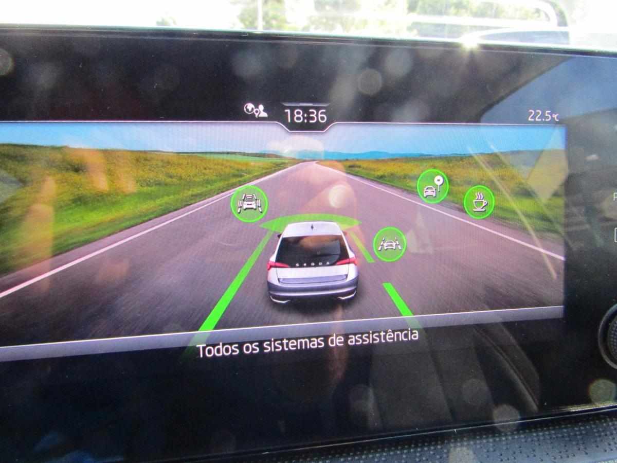 skoda-scala-1-0-tsi-2024-gasolina-999cc