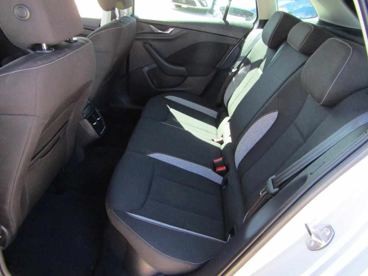 skoda-scala-1-0-tsi-2024-gasolina-999cc