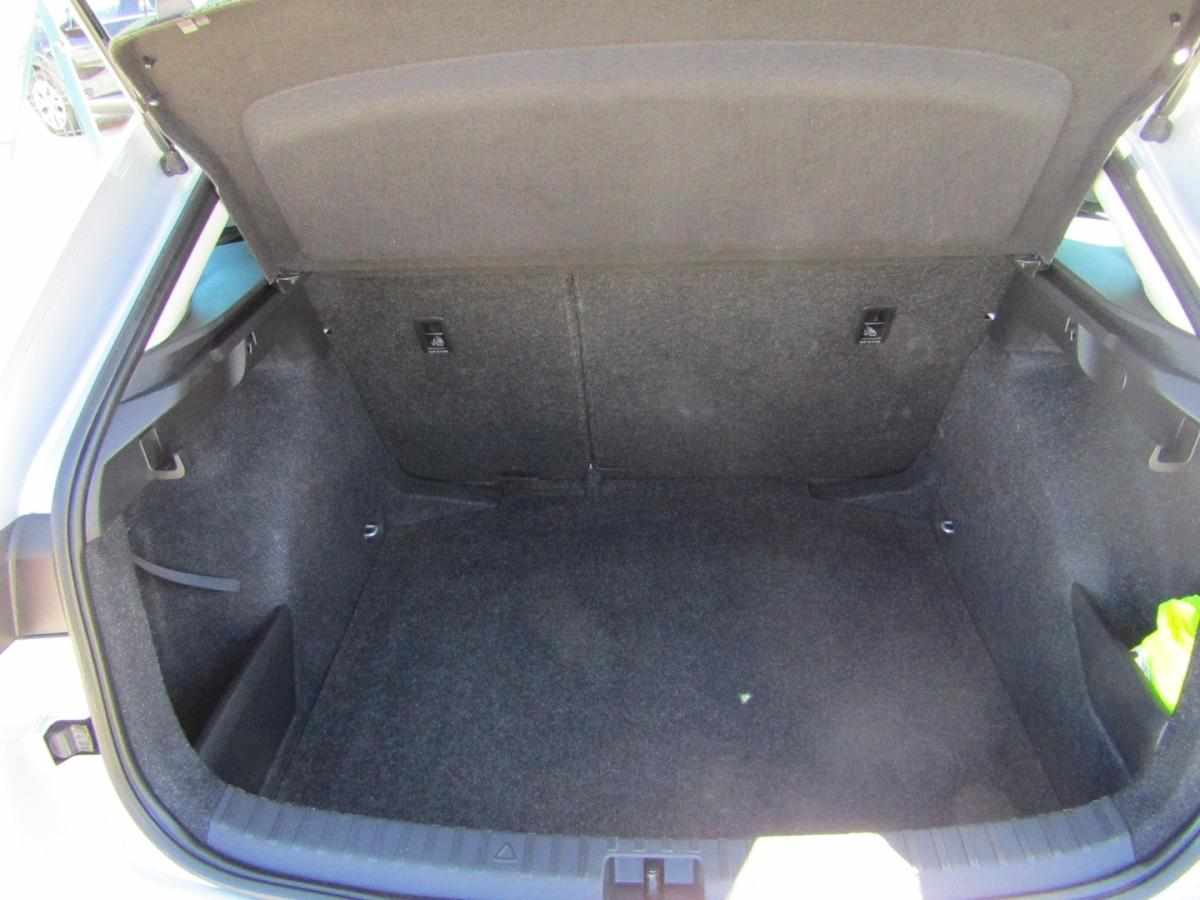 skoda-scala-1-0-tsi-2024-gasolina-999cc