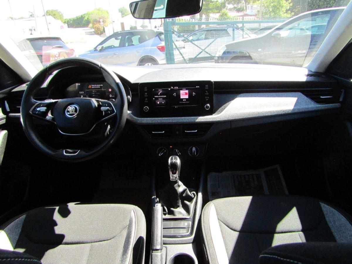 skoda-scala-1-0-tsi-2024-gasolina-999cc
