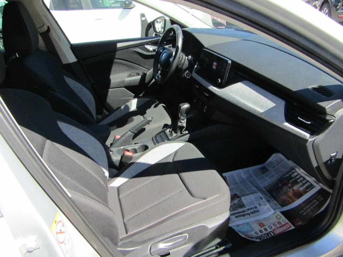 skoda-scala-1-0-tsi-2024-gasolina-999cc