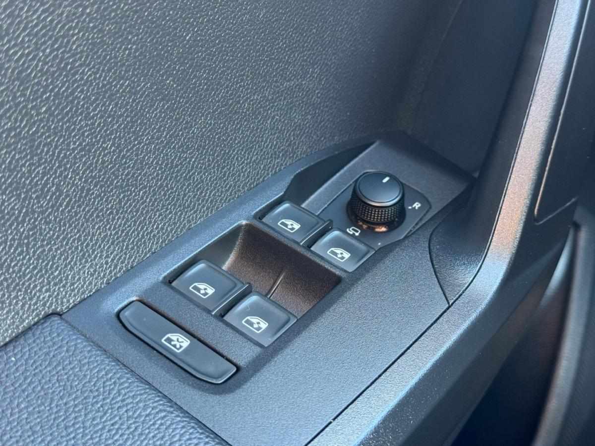 seat-ibiza-1-0-ecotsi-2022-gasolina-999cc