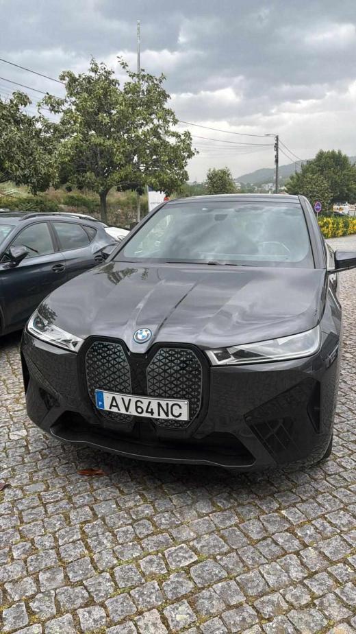 bmw-ix-xdrive40-2022-eletrico