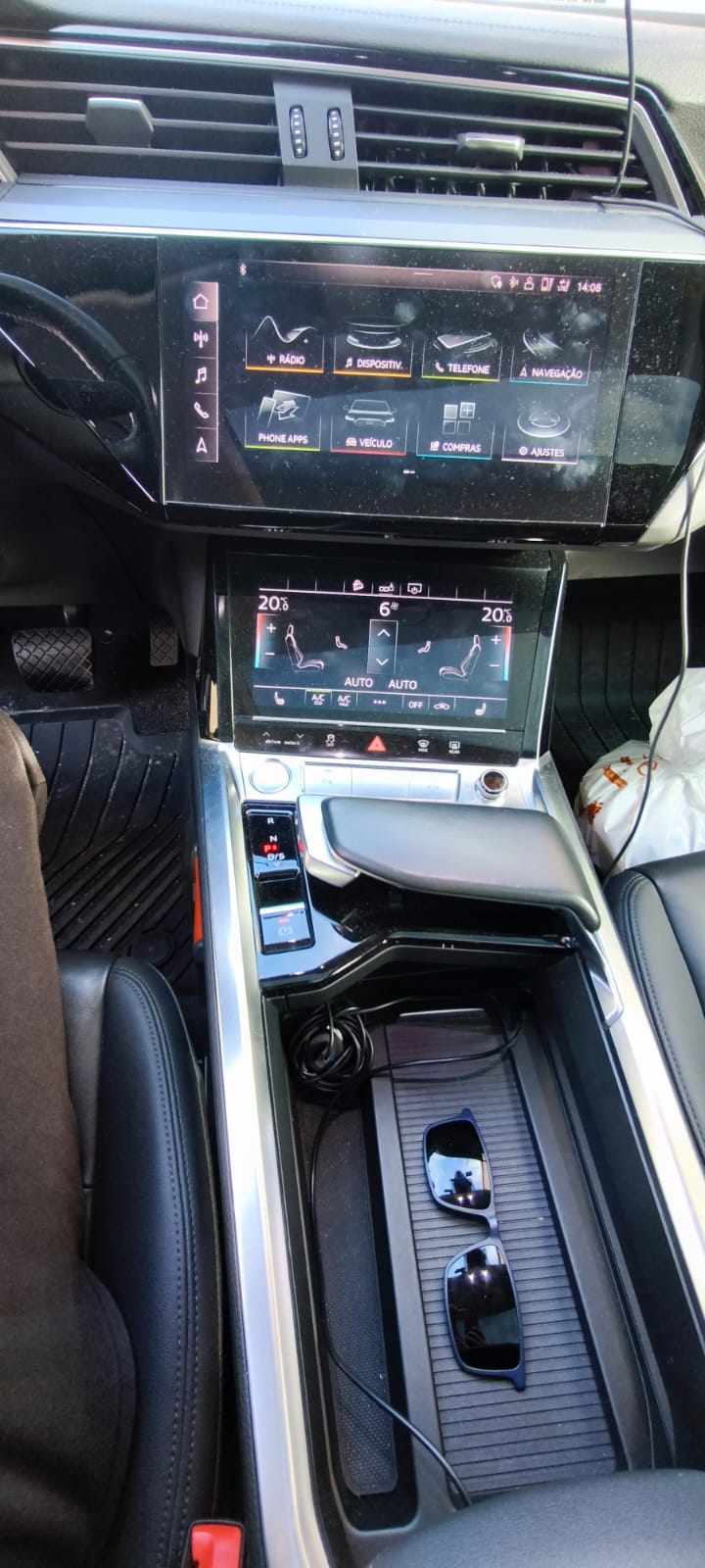 audi-e-tron-55-quattro-2019-eletrico