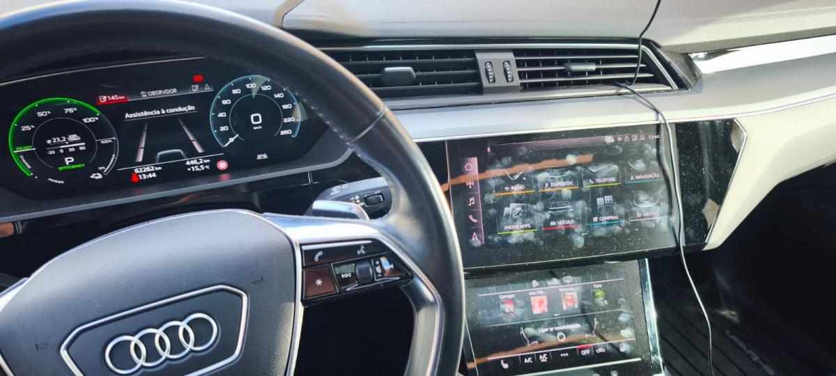 audi-e-tron-55-quattro-2019-eletrico