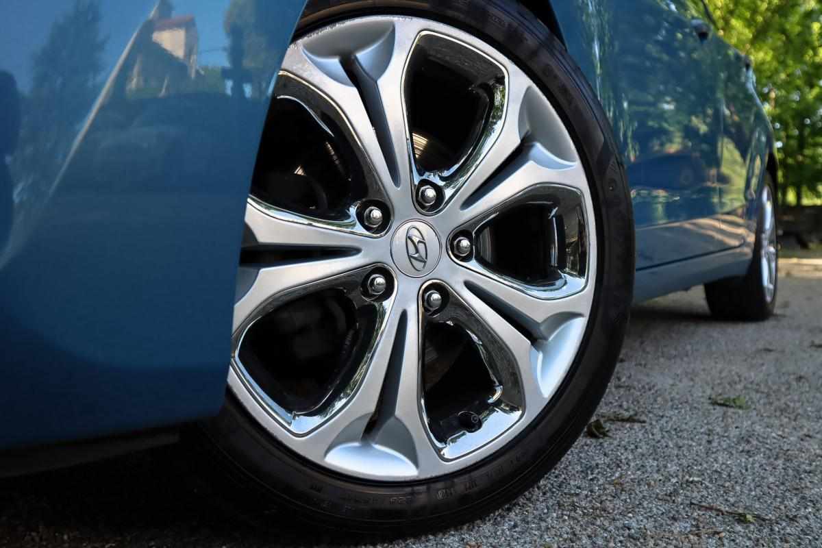 hyundai-i30-1-6-crdi-2014-diesel-1582cc