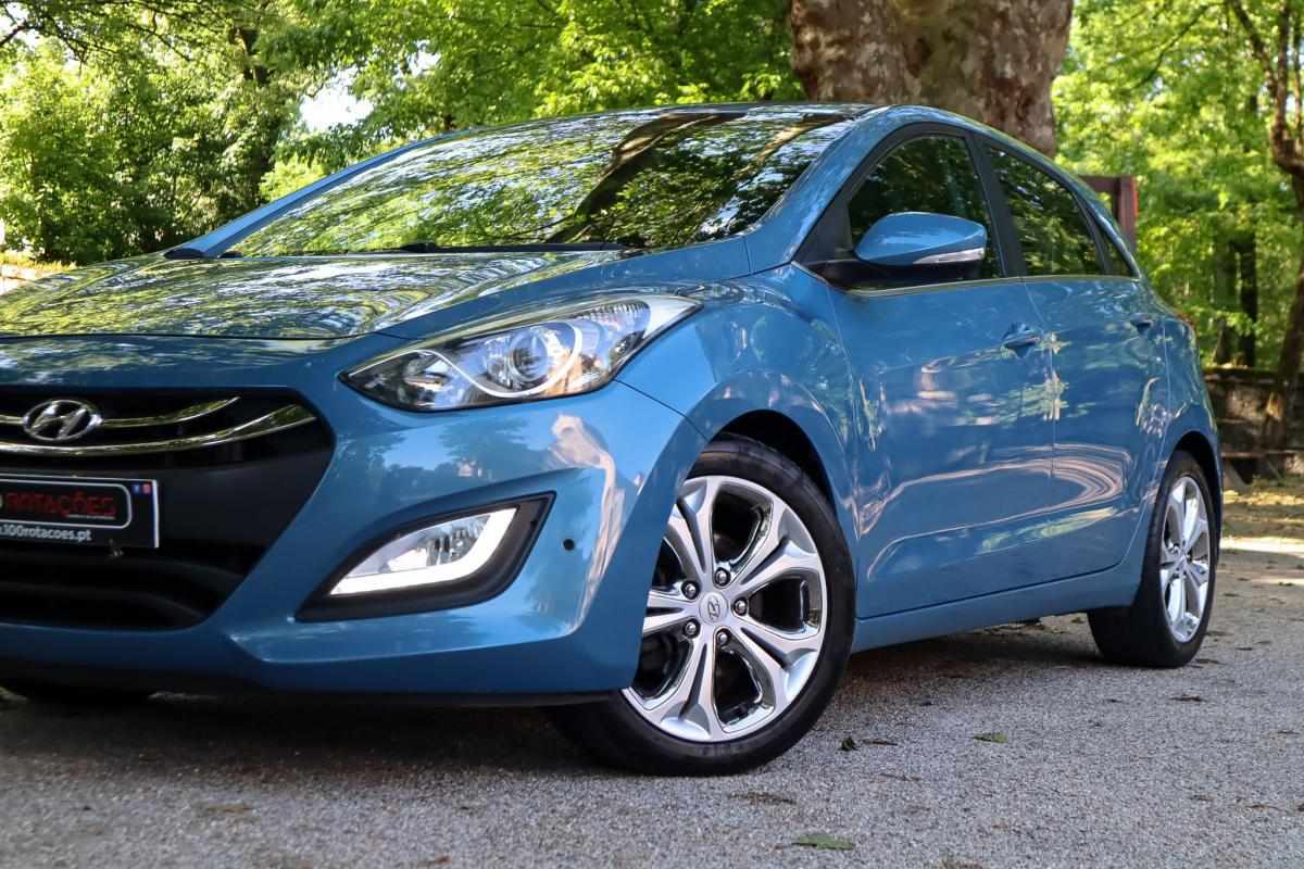 hyundai-i30-1-6-crdi-2014-diesel-1582cc
