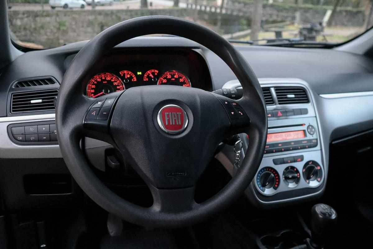 fiat-punto-1-3-jtd-1-2-2014-diesel-1248cc