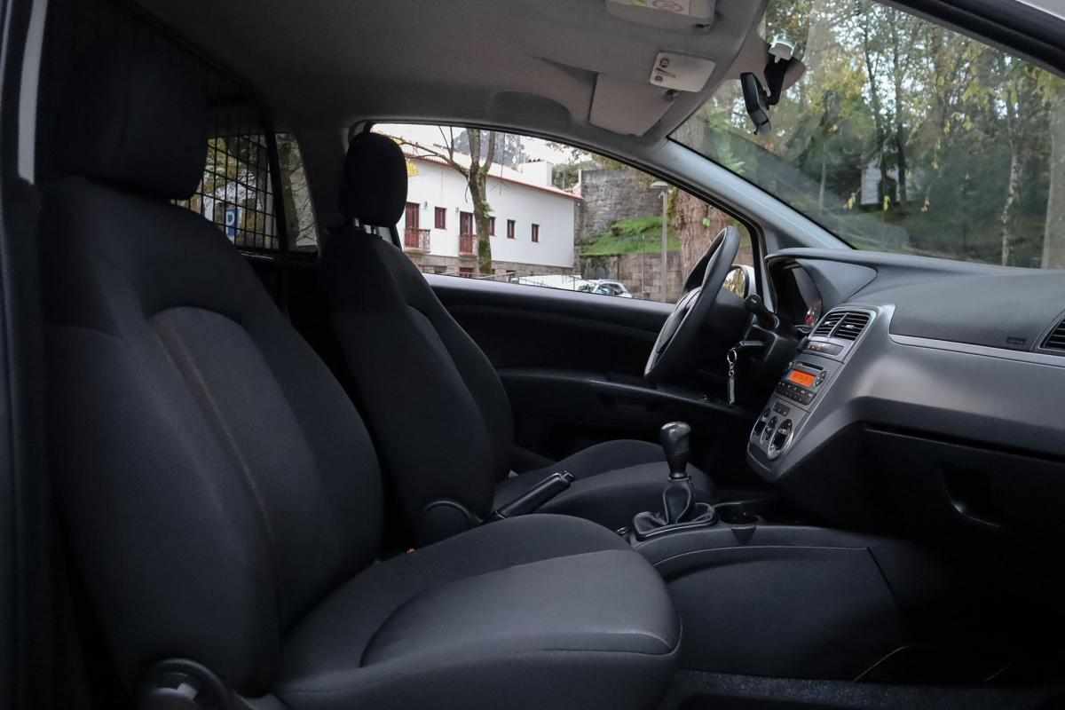 fiat-punto-1-3-jtd-1-2-2014-diesel-1248cc