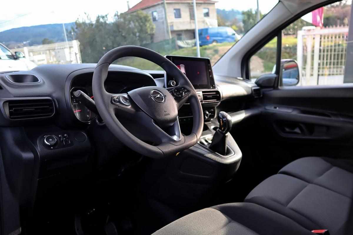 opel-combo-1-5-2020-diesel-1499cc