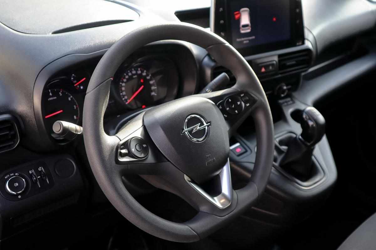 opel-combo-1-5-2020-diesel-1499cc