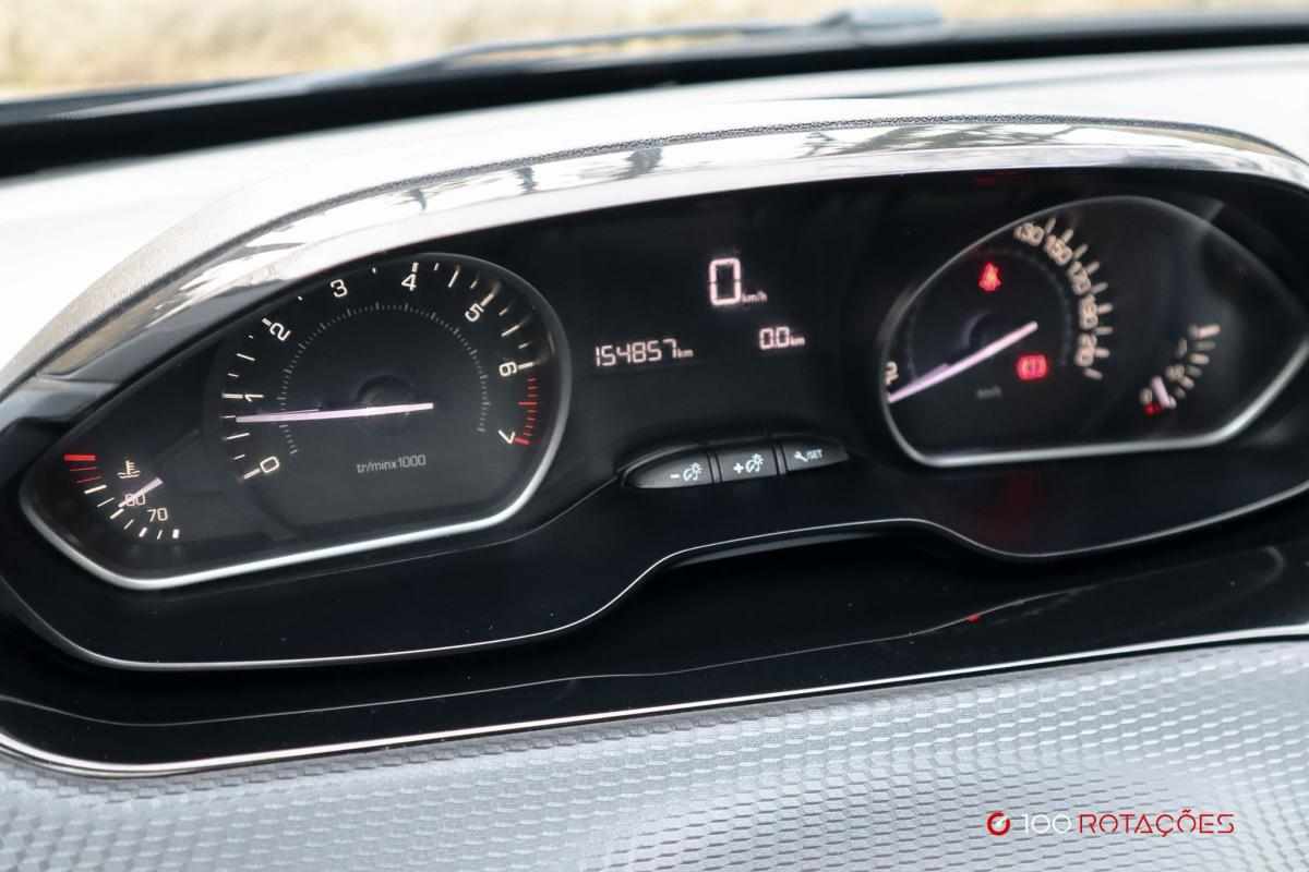 peugeot-208-1-2-puretech-2017-gasolina-1199cc