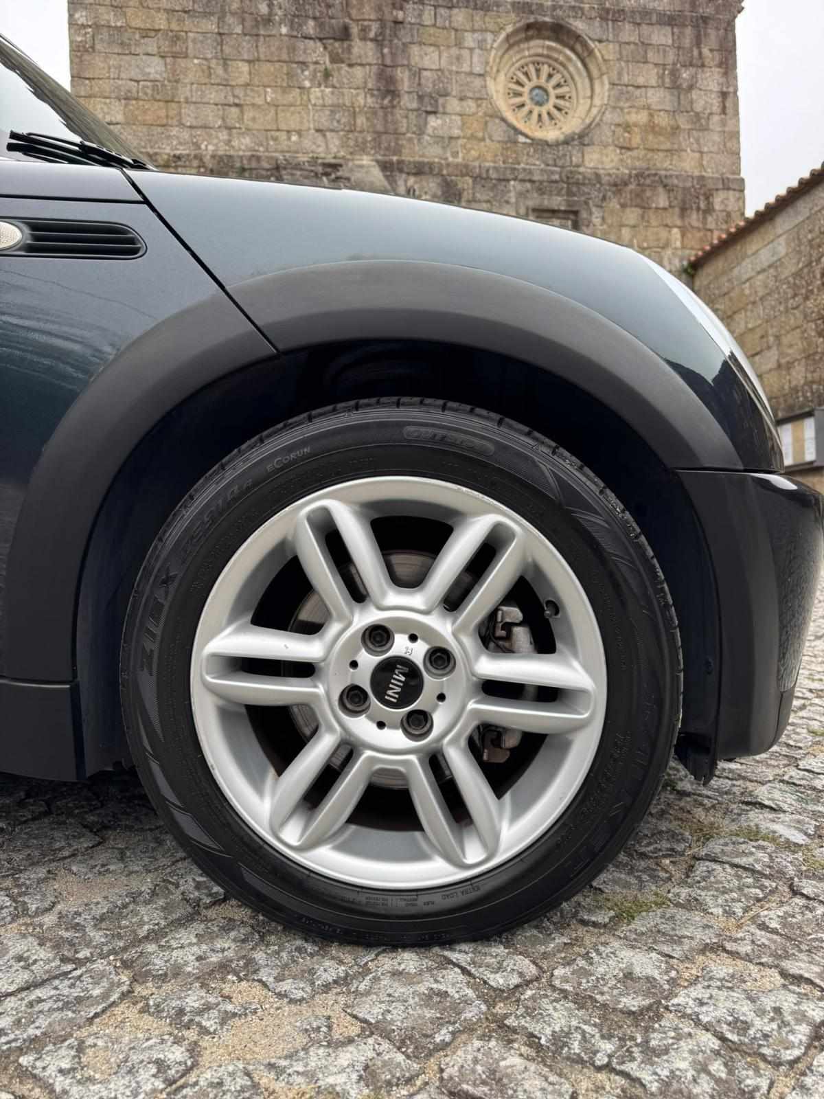 mini-cabrio-1-60-2007-gasolina-1598cc