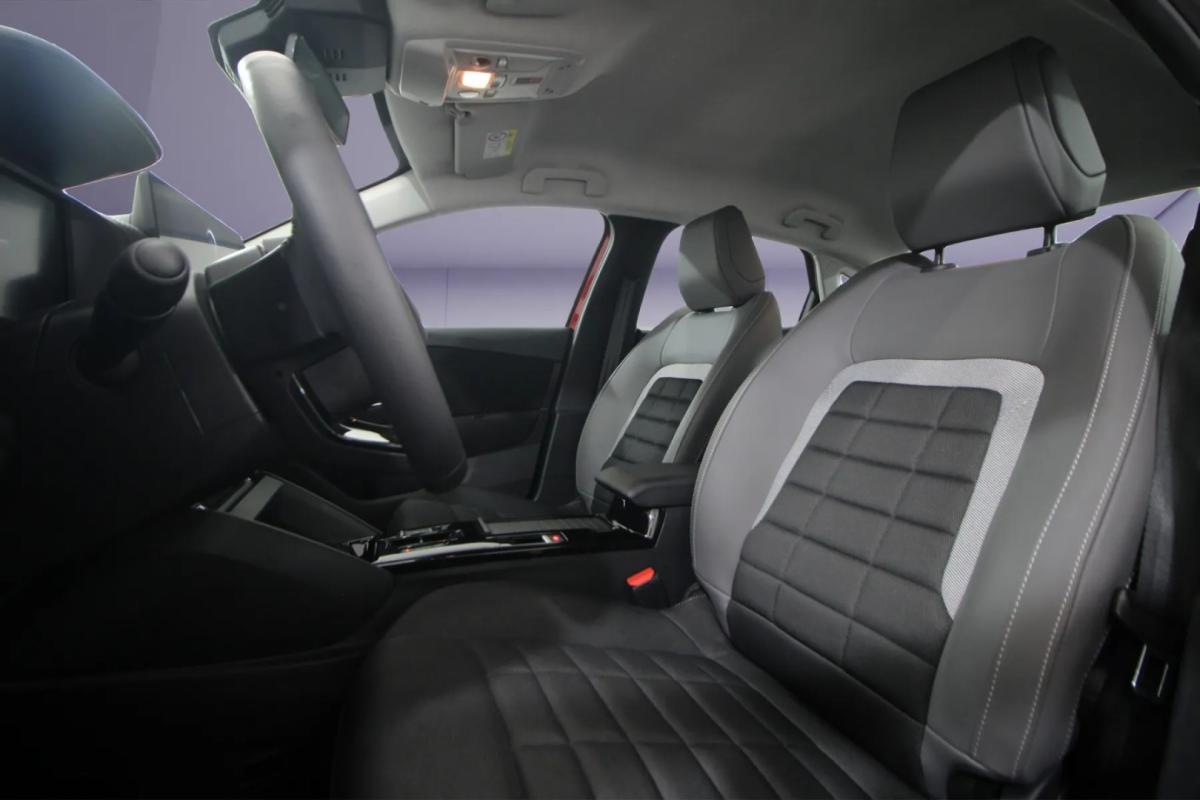 citroen-c4-2025-eletrico-0cc