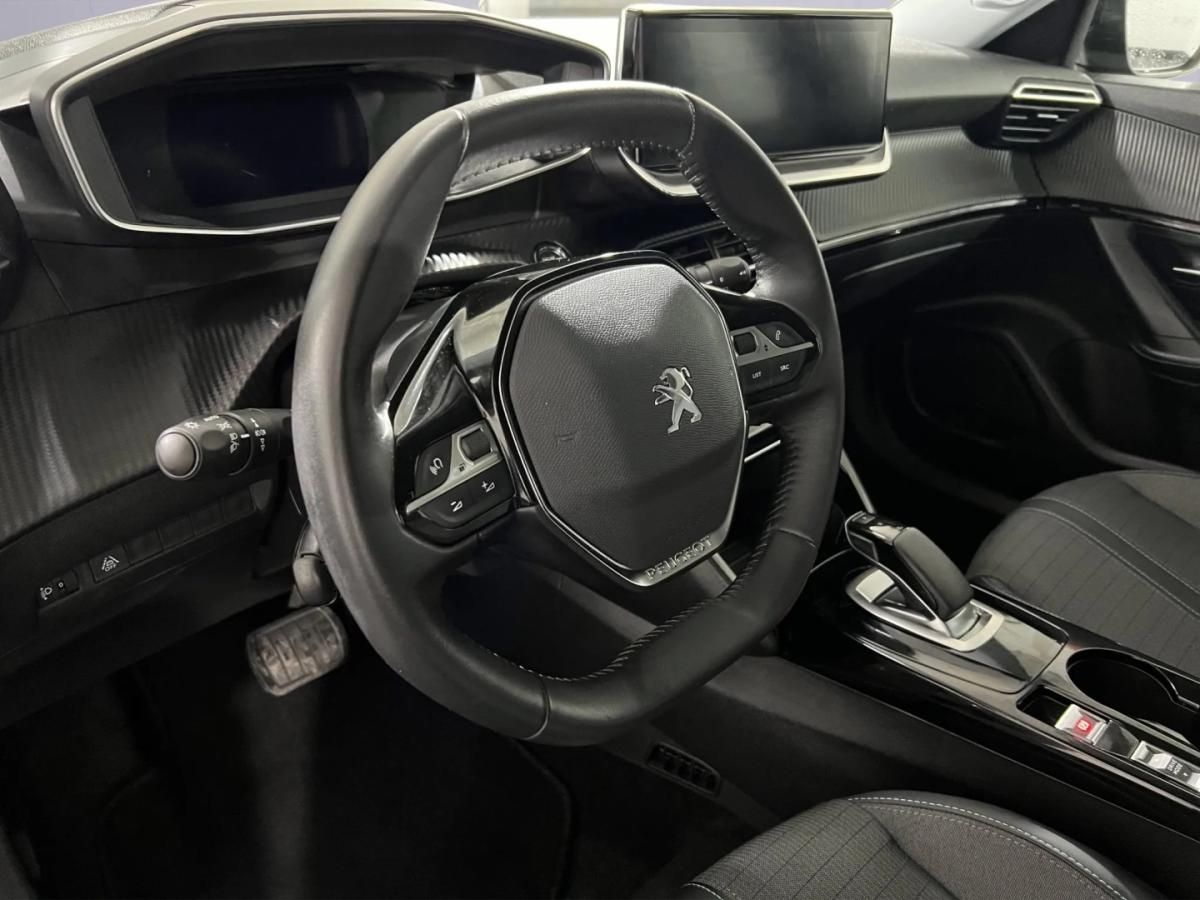 peugeot-e-2008-2023-eletrico-0cc