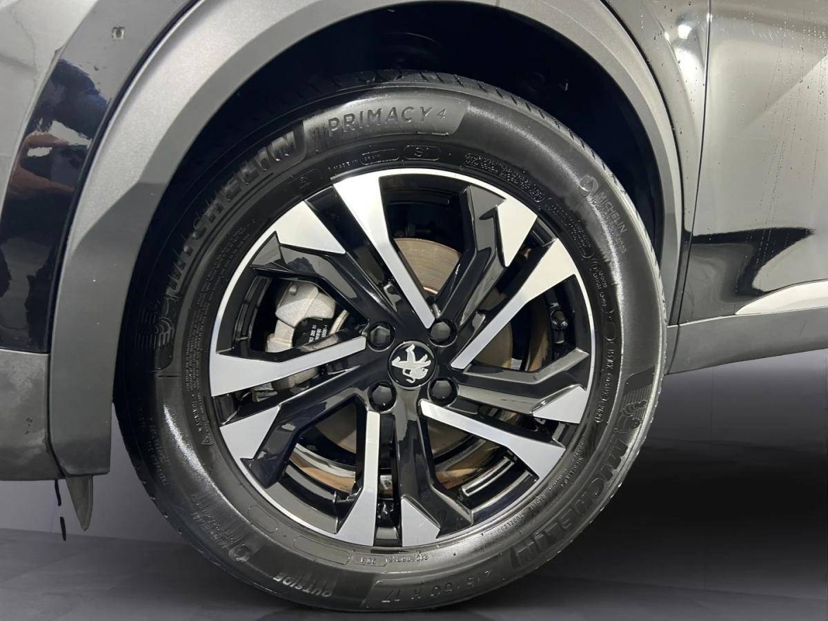 peugeot-e-2008-2023-eletrico-0cc