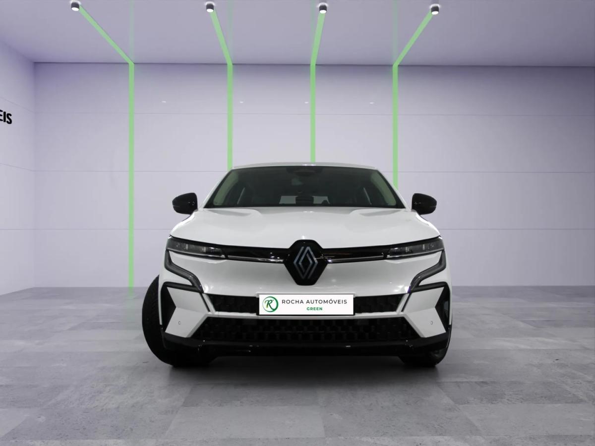 renault-megane-e-tech-2022-eletrico-0cc